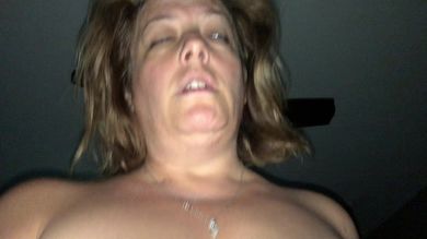 Домашняя порнушка с еблей грудастой жены в позе наездницы